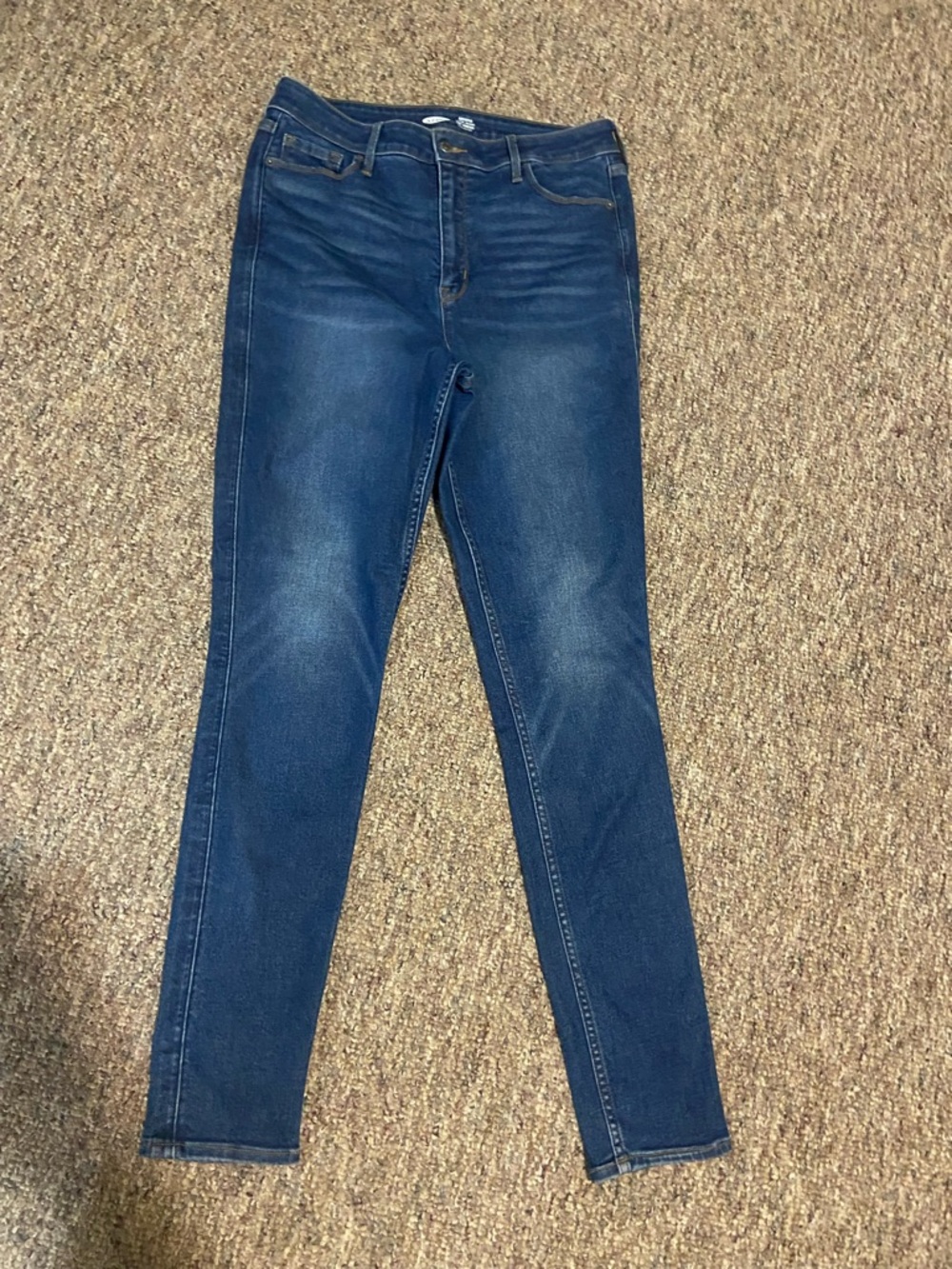 Old Navy 14 Tall Rockstar Super Skinny Extra High-Rise Skinny Jeans